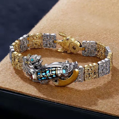 Tibetan Nine-Eye Dzi PiXiu Turquoise Wealth Bracelet Tibetan Nine-Eye Dzi PiXiu Turquoise Wealth Bracelet