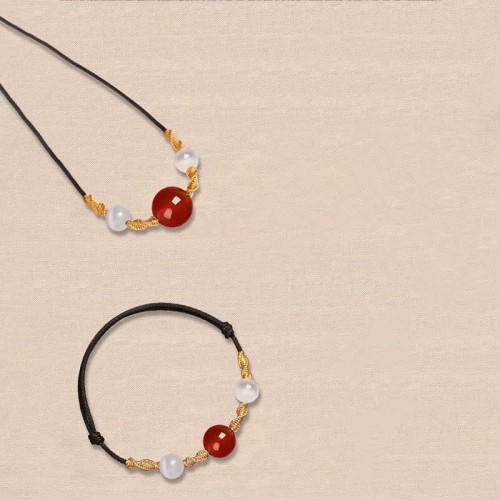 Natural Red Agate Cat Eye Calm Braided Necklace Pendant