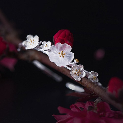 925 Sterling Silver Plum Flower Blessing Adjustable Bangle 925 Sterling Silver Plum Flower Blessing Adjustable Bangle