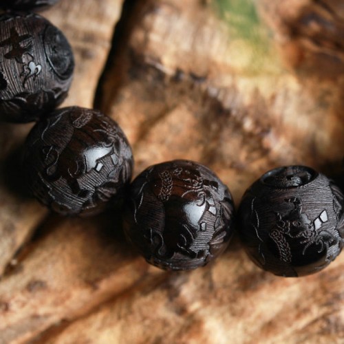 Ebony Wood Yin Yang Engraved Gourd Bracelet Ebony Wood Yin Yang Engraved Gourd Bracelet