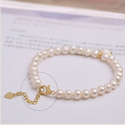 14K Gold Plated Pearl Crystal Shell Charm Bracelet 14K Gold Plated Pearl Crystal Shell Charm Bracelet