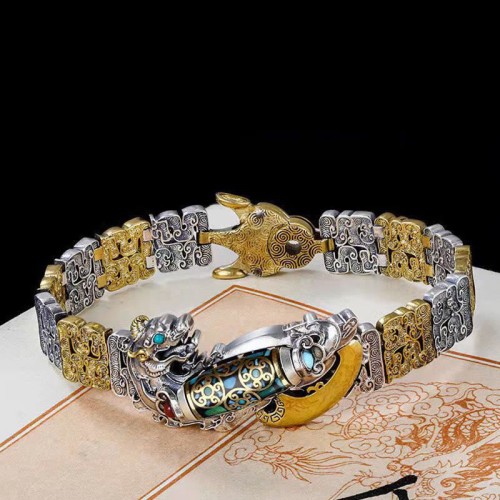 Tibetan Nine-Eye Dzi PiXiu Turquoise Wealth Bracelet Tibetan Nine-Eye Dzi PiXiu Turquoise Wealth Bracelet