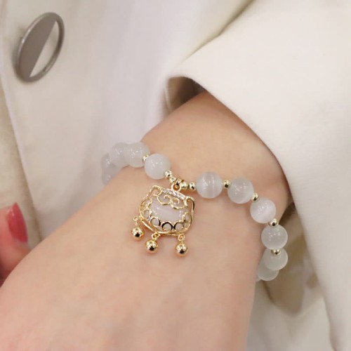 Cat's Eye Pearl Love Charm Bracelet Cat's Eye Pearl Love Charm Bracelet