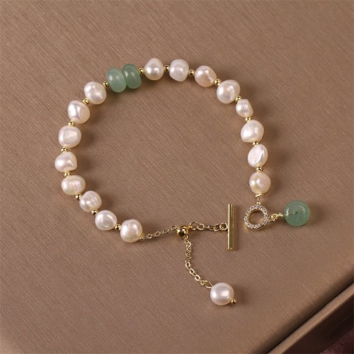 Pearl Green Strawberry Quartz Healing Bracelet
