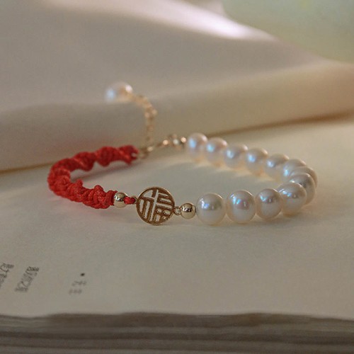 14K Gold Plated Pearl Luck Red String Bracelet 14K Gold Plated Pearl Luck Red String Bracelet