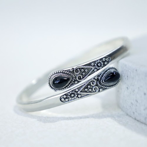 Zircon Water Drop Healing Cuff Bracelet