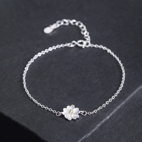 925 Silver Cherry Blossom Blessing Chain Bracelet 925 Silver Cherry Blossom Blessing Chain Bracelet
