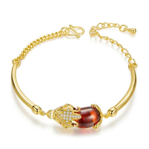 Feng Shui Golden Red Agate PiXiu Wealth Bracelet Feng Shui Golden Red Agate PiXiu Wealth Bracelet