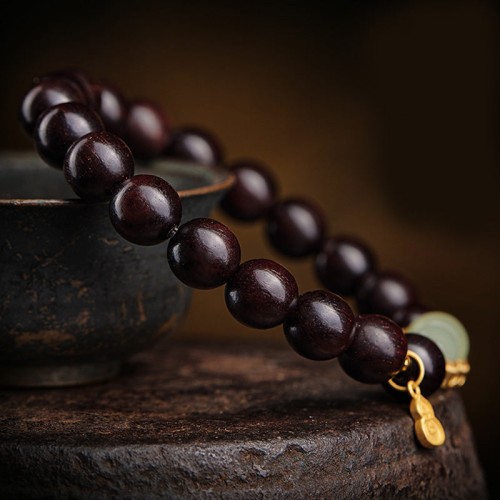Red Sandalwood Gourd Jade Calm Bracelet