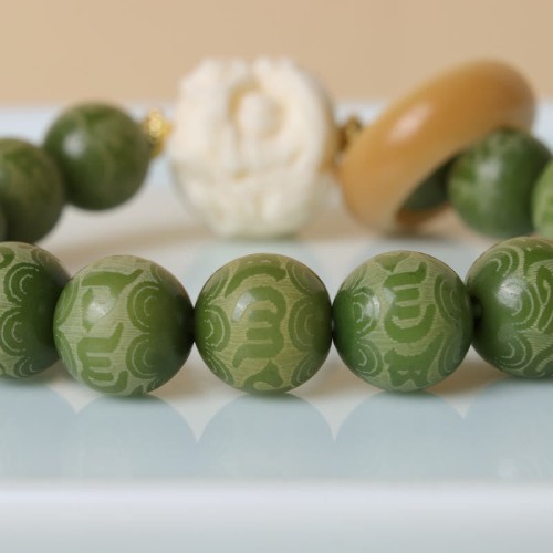 Bodhi Seed Ivory Fruit Dancing Lion Peace Bracelet Bodhi Seed Ivory Fruit Dancing Lion Peace Bracelet