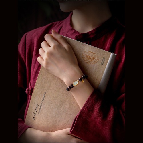 Red Sandalwood Gourd Jade Calm Bracelet