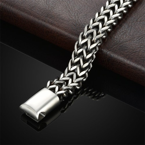 Fish Scale Titanium Steel Balance Bracelet Fish Scale Titanium Steel Balance Bracelet