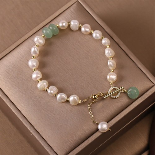 Pearl Green Strawberry Quartz Healing Bracelet