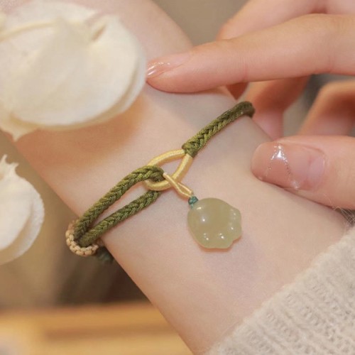 Jade Cat Paw Luck Abundance Bracelet