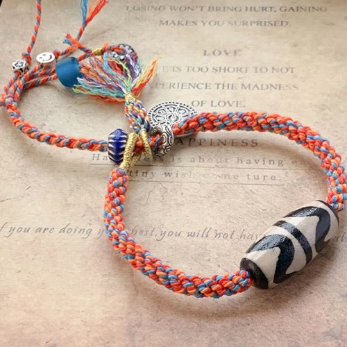 Tibetan Om Mani Padme Hum Silver Dzi Bead Protection Bracelet Tibetan Om Mani Padme Hum Silver Dzi Bead Protection Bracelet