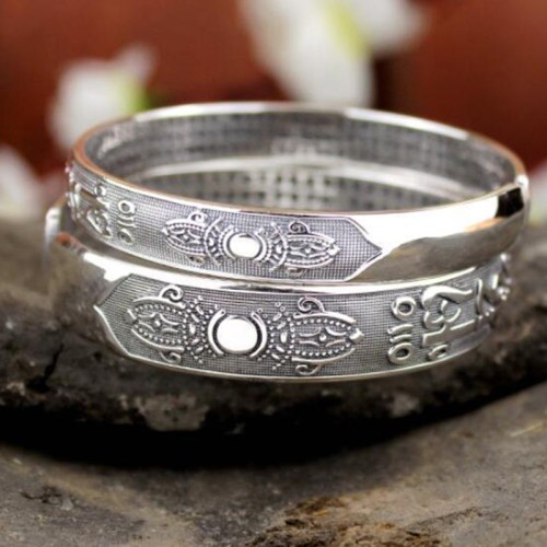 Tibetan Sanskrit White Copper Meditation Bracelet Tibetan Sanskrit White Copper Meditation Bracelet