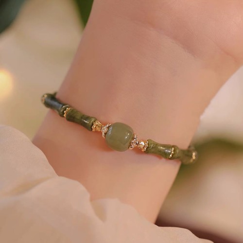 14K Copper Plated Peridot Jade Bamboo Luck Bracelet 14K Copper Plated Peridot Jade Bamboo Luck Bracelet