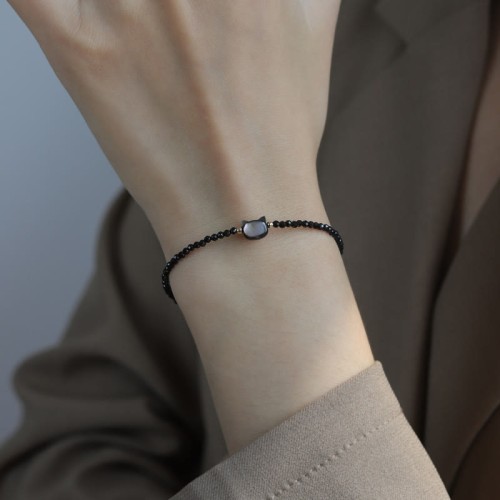 Gold Plated Black Spinel Cat Healing Bracelet
