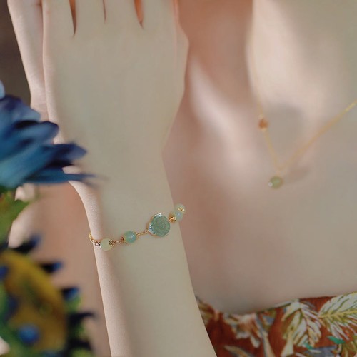 14K Gold Hetian Jade Rose Flower Luck Chain Bracelet 14K Gold Hetian Jade Rose Flower Luck Chain Bracelet
