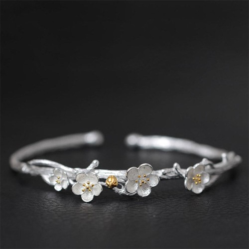925 Sterling Silver Plum Flower Blessing Adjustable Bangle 925 Sterling Silver Plum Flower Blessing Adjustable Bangle