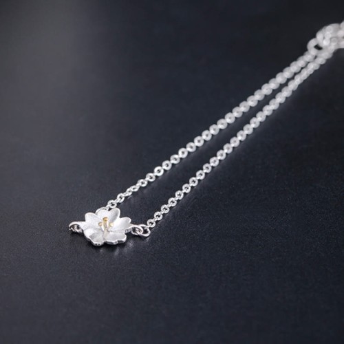 925 Silver Cherry Blossom Blessing Chain Bracelet 925 Silver Cherry Blossom Blessing Chain Bracelet