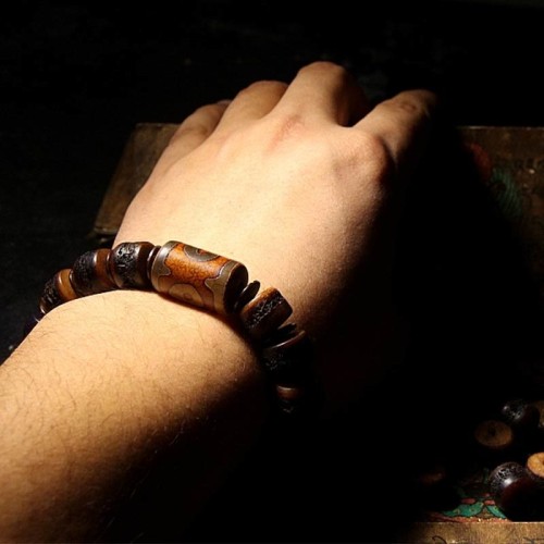 Tibetan Yak Bone Dzi Bead Turquoise Evil Spirit Bracelet Tibetan Yak Bone Dzi Bead Turquoise Evil Spirit Bracelet