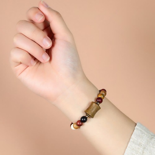 Tibet Sandalwood Om Mani Padme Hum Protection Bracelet Tibet Sandalwood Om Mani Padme Hum Protection Bracelet