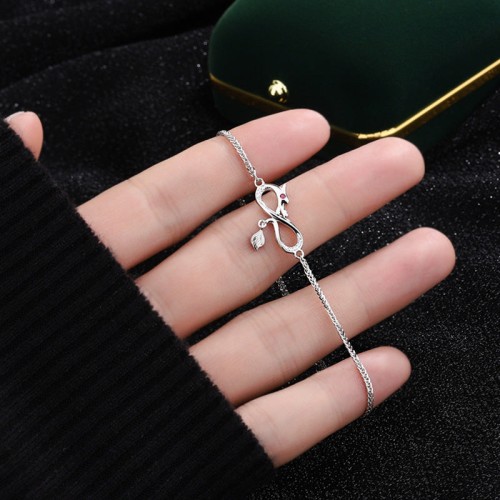 Year of the Dragon 999 Sterling Silver Zircon Knot Charm Bracelet Year of the Dragon 999 Sterling Silver Zircon Knot Charm Bracelet