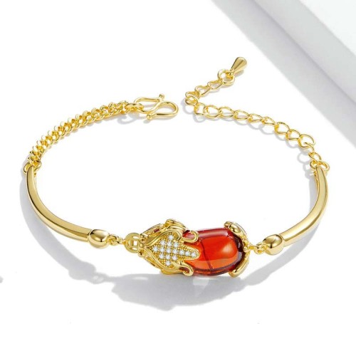 Feng Shui Golden Red Agate PiXiu Wealth Bracelet Feng Shui Golden Red Agate PiXiu Wealth Bracelet