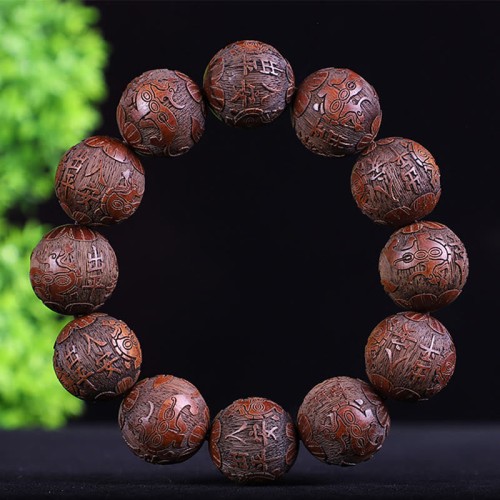 Chinese Zodiac Rosewood PiXiu Carved Bracelet Chinese Zodiac Rosewood PiXiu Carved Bracelet