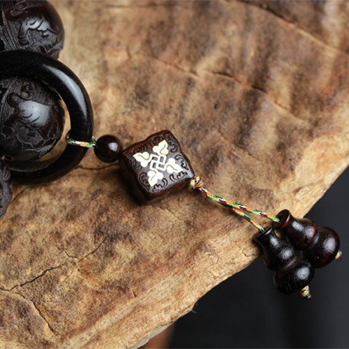 Ebony Wood Yin Yang Engraved Gourd Bracelet Ebony Wood Yin Yang Engraved Gourd Bracelet