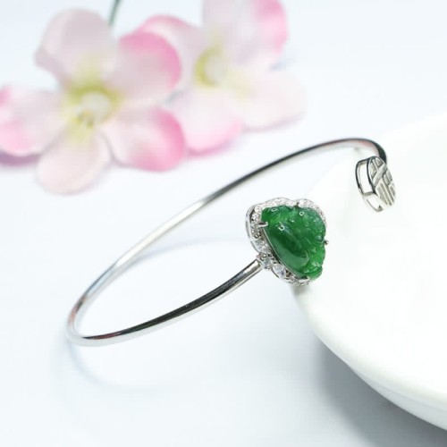 925 Sterling Silver Laughing Buddha Jade Luck Bangle 925 Sterling Silver Laughing Buddha Jade Luck Bangle