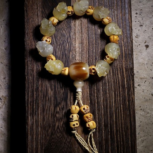 Handmade Tibetan Sheep Horn Yak Bone Luck Bracelet Handmade Tibetan Sheep Horn Yak Bone Luck Bracelet