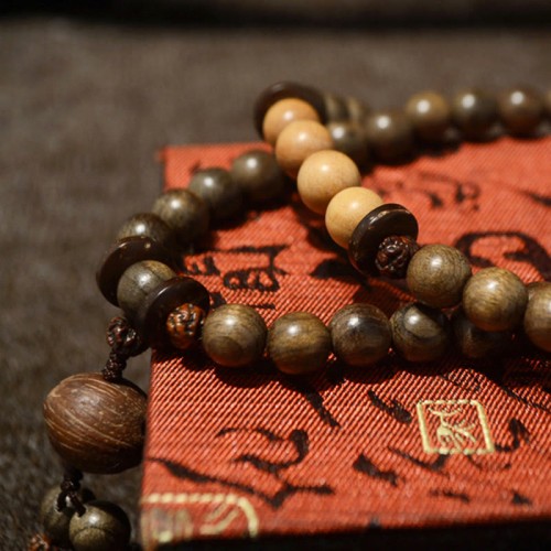 Tibetan Sandalwood Protection Charm Mala Bracelet Tibetan Sandalwood Protection Charm Mala Bracelet