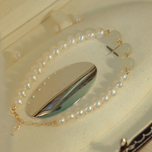 14K Gold Plated Pearl Hetian Cyan Jade Sincerity Bead Bracelet 14K Gold Plated Pearl Hetian Cyan Jade Sincerity Bead Bracelet