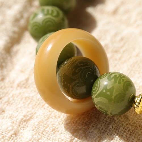 Bodhi Seed Ivory Fruit Dancing Lion Peace Bracelet Bodhi Seed Ivory Fruit Dancing Lion Peace Bracelet