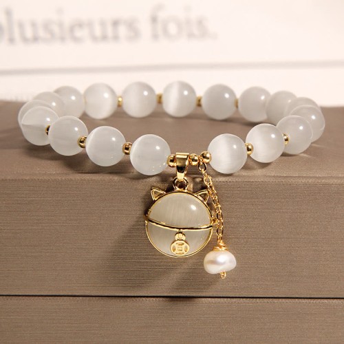 Cat's Eye Pearl Love Charm Bracelet Cat's Eye Pearl Love Charm Bracelet