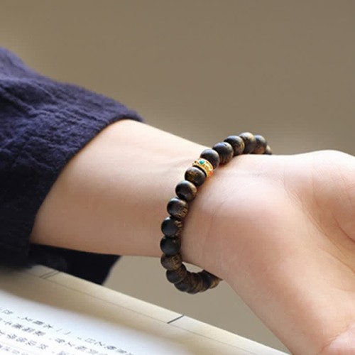 Vietnam Qinan Agarwood Turquoise Balance Strength Bracelet Vietnam Qinan Agarwood Turquoise Balance Strength Bracelet