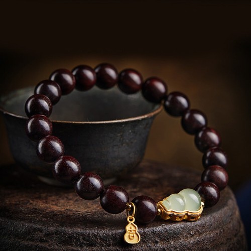 Red Sandalwood Gourd Jade Calm Bracelet