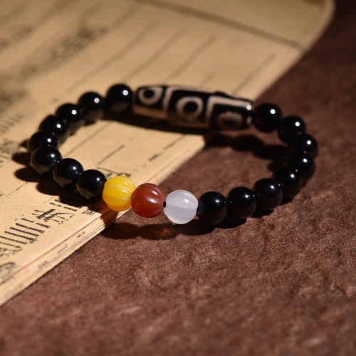 Tibetan Nine-Eye Dzi Bead Wealth Bracelet