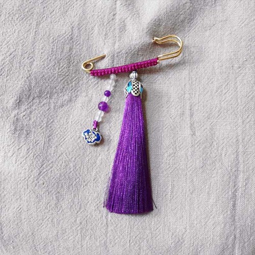 Vintage Chalcedony Beads Tassels Positive Brooch Vintage Chalcedony Beads Tassels Positive Brooch