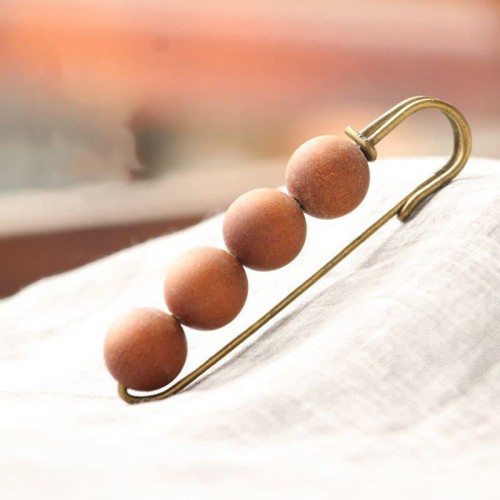Vintage Sandalwood Agathis Ebony Beads Healing Brooch Vintage Sandalwood Agathis Ebony Beads Healing Brooch