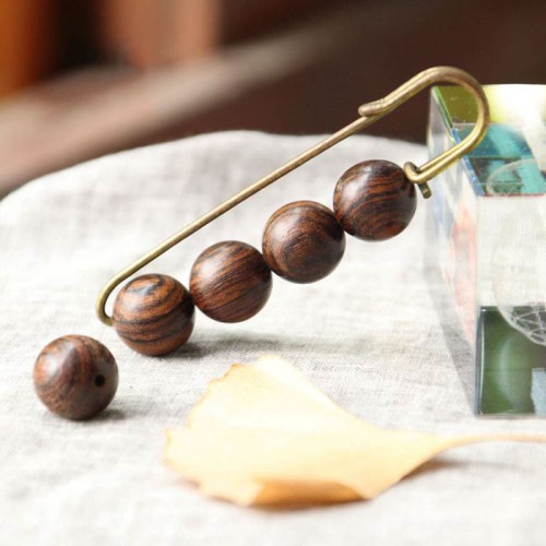 Vintage Sandalwood Agathis Ebony Beads Healing Brooch Vintage Sandalwood Agathis Ebony Beads Healing Brooch