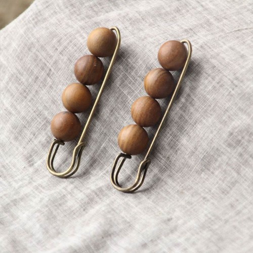 Vintage Sandalwood Agathis Ebony Beads Healing Brooch Vintage Sandalwood Agathis Ebony Beads Healing Brooch