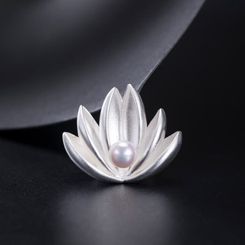 925 Sterling Silver Lotus Pearl New Beginning Brooch 925 Sterling Silver Lotus Pearl New Beginning Brooch