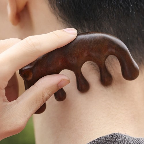 Simple Green Sandalwood Tassel Massage Comb Simple Green Sandalwood Tassel Massage Comb