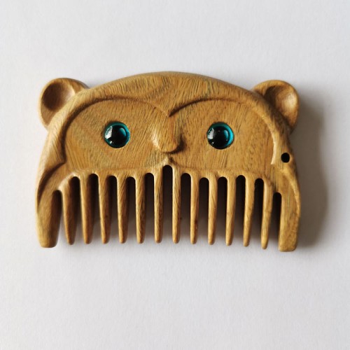 Chinese Zodiac Green Sandalwood Peace Mini Comb Chinese Zodiac Green Sandalwood Peace Mini Comb