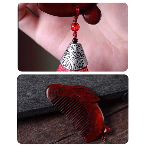Small Leaf Sandalwood Bunny Comb with Gift Box Small Leaf Sandalwood Bunny Comb with Gift Box