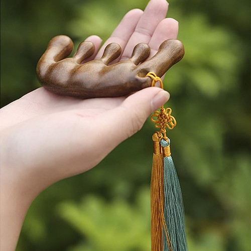 Simple Green Sandalwood Tassel Massage Comb Simple Green Sandalwood Tassel Massage Comb