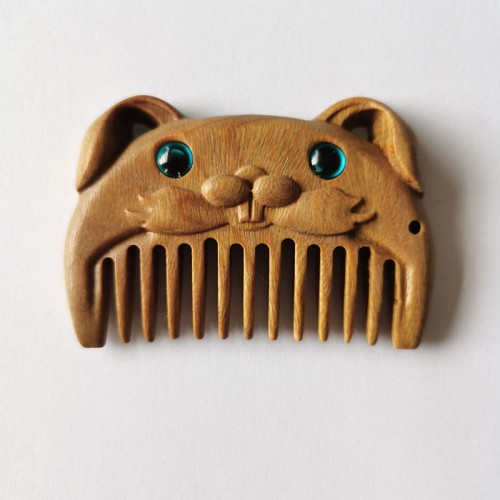 Chinese Zodiac Green Sandalwood Peace Mini Comb Chinese Zodiac Green Sandalwood Peace Mini Comb